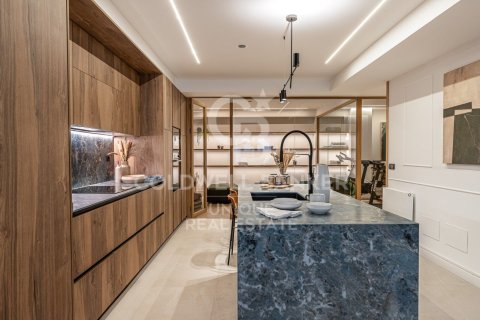 Apartment à vendre à Madrid, Espagne, 2 chambres, 222 m2 No. 156981 - photo 15