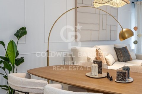 Apartment à vendre à Madrid, Espagne, 2 chambres, 222 m2 No. 156981 - photo 7