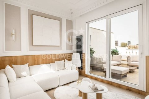 Penthouse w Madrid, Hiszpania 2 sypialnie, 145 mkw. nr 156984 – zdjęcie 6