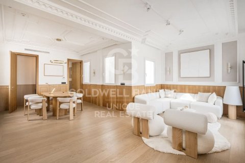 Penthouse w Madrid, Hiszpania 2 sypialnie, 145 mkw. nr 156984 – zdjęcie 9