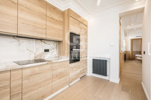 Penthouse w Madrid, Hiszpania 2 sypialnie, 145 mkw. nr 156984 – zdjęcie 16