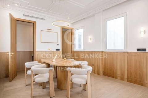 Penthouse w Madrid, Hiszpania 2 sypialnie, 145 mkw. nr 156984 – zdjęcie 11
