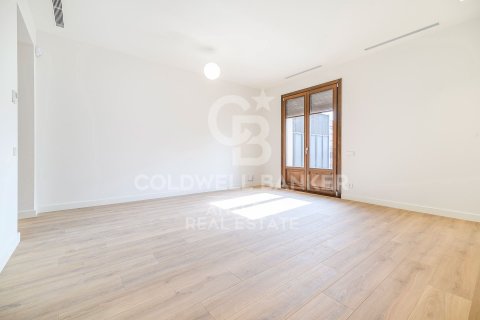 Продажа пентхауса в Барселона, Испания 2 спальни, 104м2 №156986 - фото 11