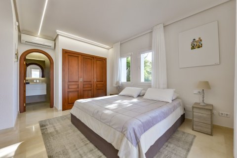 Willa w Altea, Alicante, Hiszpania 8 sypialni, 920 mkw. nr 187005 – zdjęcie 16