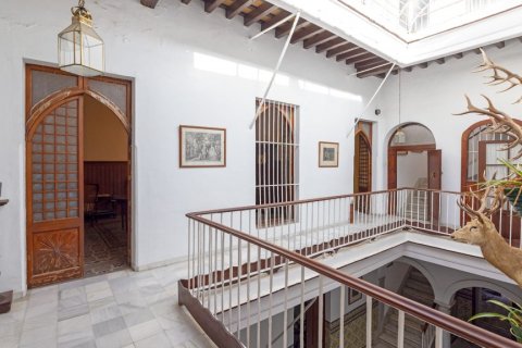 House for sale El Puerto de Santa Maria, Cadiz, Spain 8 bedrooms, 900 sq.m. No. 106943 - photo 26
