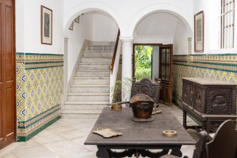 House for sale El Puerto de Santa Maria, Cadiz, Spain 8 bedrooms, 900 sq.m. No. 106943 - photo 3