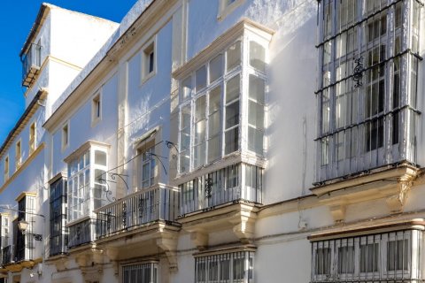 House for sale El Puerto de Santa Maria, Cadiz, Spain 8 bedrooms, 900 sq.m. No. 106943 - photo 13