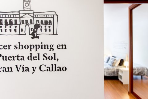Apartment for sale Madrid, Spain 6 bedrooms, 270 sq.m. No. 106942 - photo 4