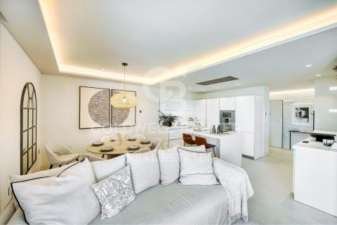 Apartment à vendre à Estepona, Malaga, Espagne, 3 chambres, 135 m2 No. 178570 - photo 6