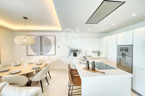 Apartment à vendre à Estepona, Malaga, Espagne, 3 chambres, 135 m2 No. 178570 - photo 8