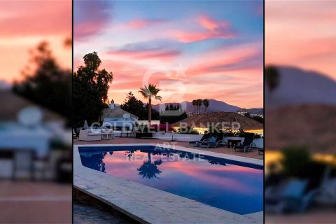 Villa à vendre à Sotogrande, Cadiz, Espagne, 5 chambres, 646 m2 No. 178568 - photo 11