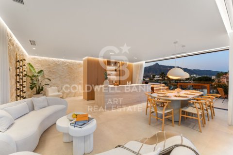 Villa à vendre à Marbella, Malaga, Espagne, 5 chambres, 245 m2 No. 178569 - photo 19