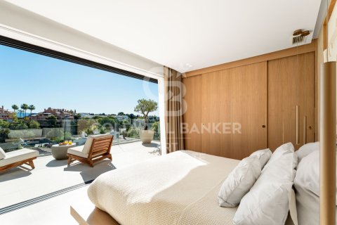 Villa à vendre à Marbella, Malaga, Espagne, 5 chambres, 245 m2 No. 178569 - photo 22