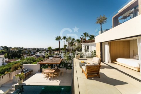 Villa à vendre à Marbella, Malaga, Espagne, 5 chambres, 245 m2 No. 178569 - photo 2