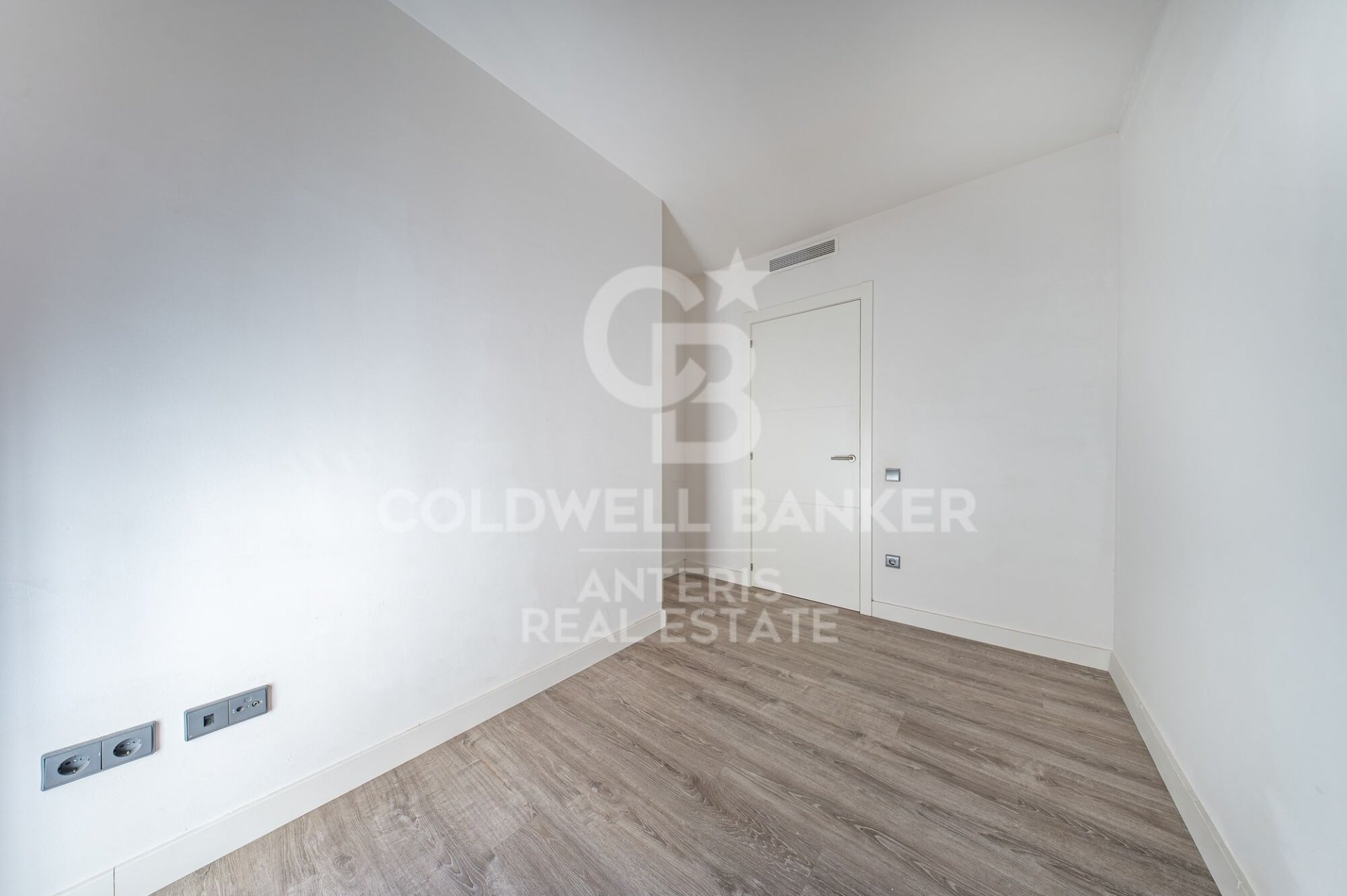 Apartament w Barcelona, Hiszpania 2 sypialnie, 54 mkw. nr 178567