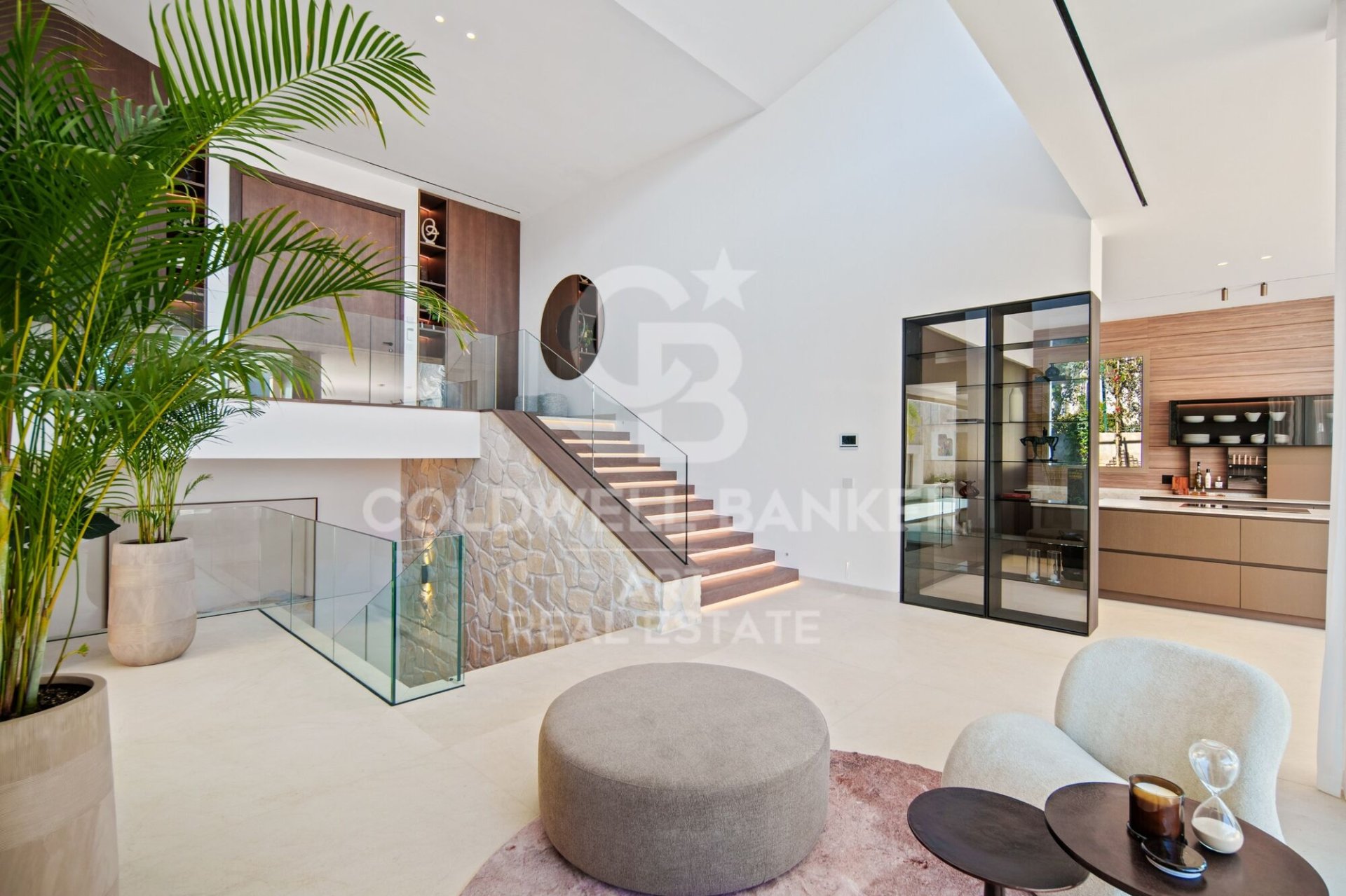 Villa Marbella, Malaga, Spānijā 5 istabas, 986 m2 Nr. 178566