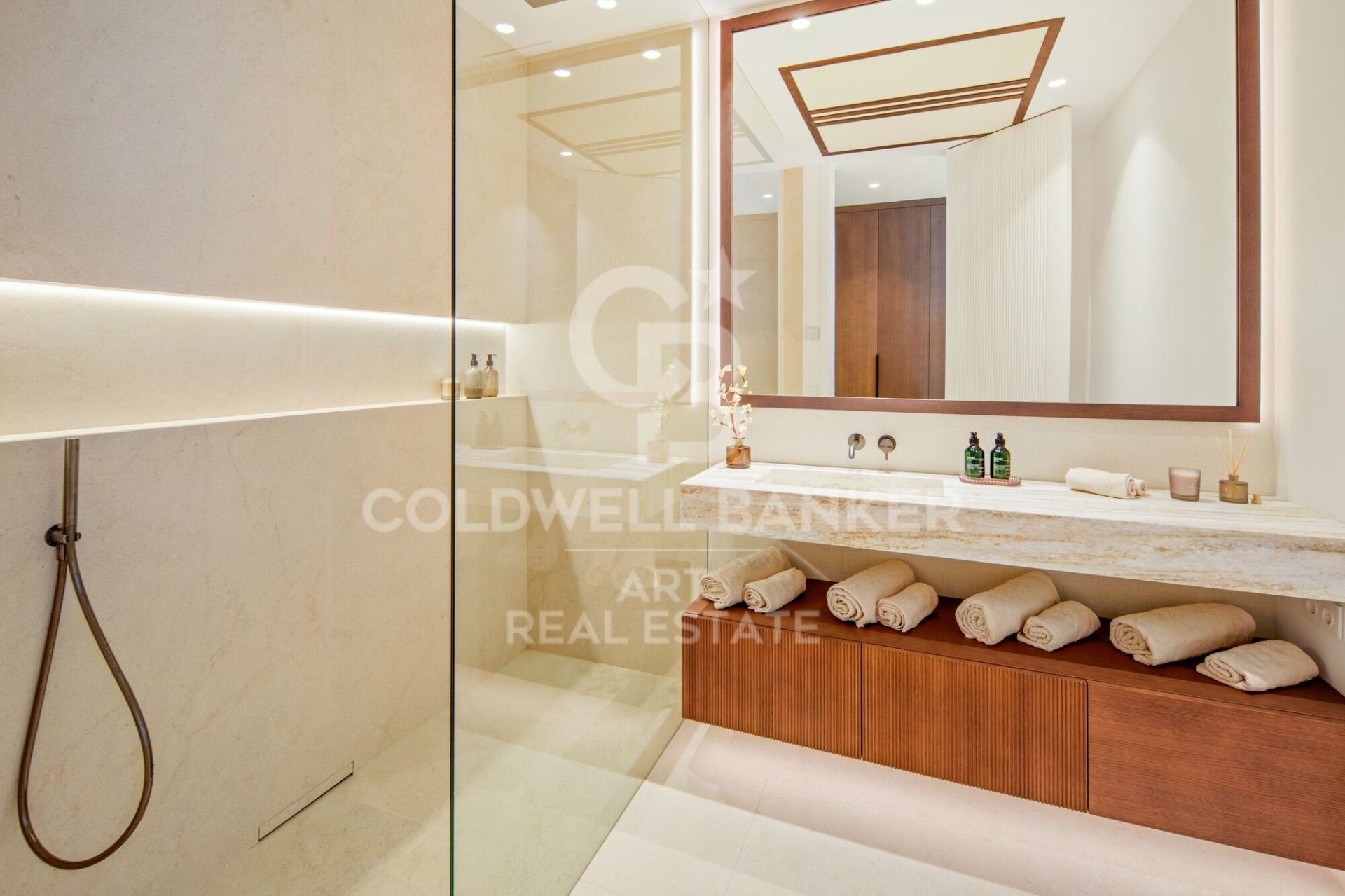 Villa Marbella, Malaga, Spānijā 5 istabas, 986 m2 Nr. 178566