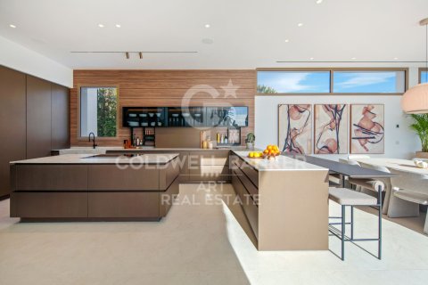 Villa in vendita a Marbella, Malaga, Spagna 5 camere da letto, 986 mq. N° 178566 - foto 12