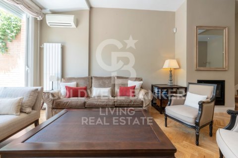 House à vendre à Madrid, Espagne, 5 chambres, 355 m2 No. 178571 - photo 10