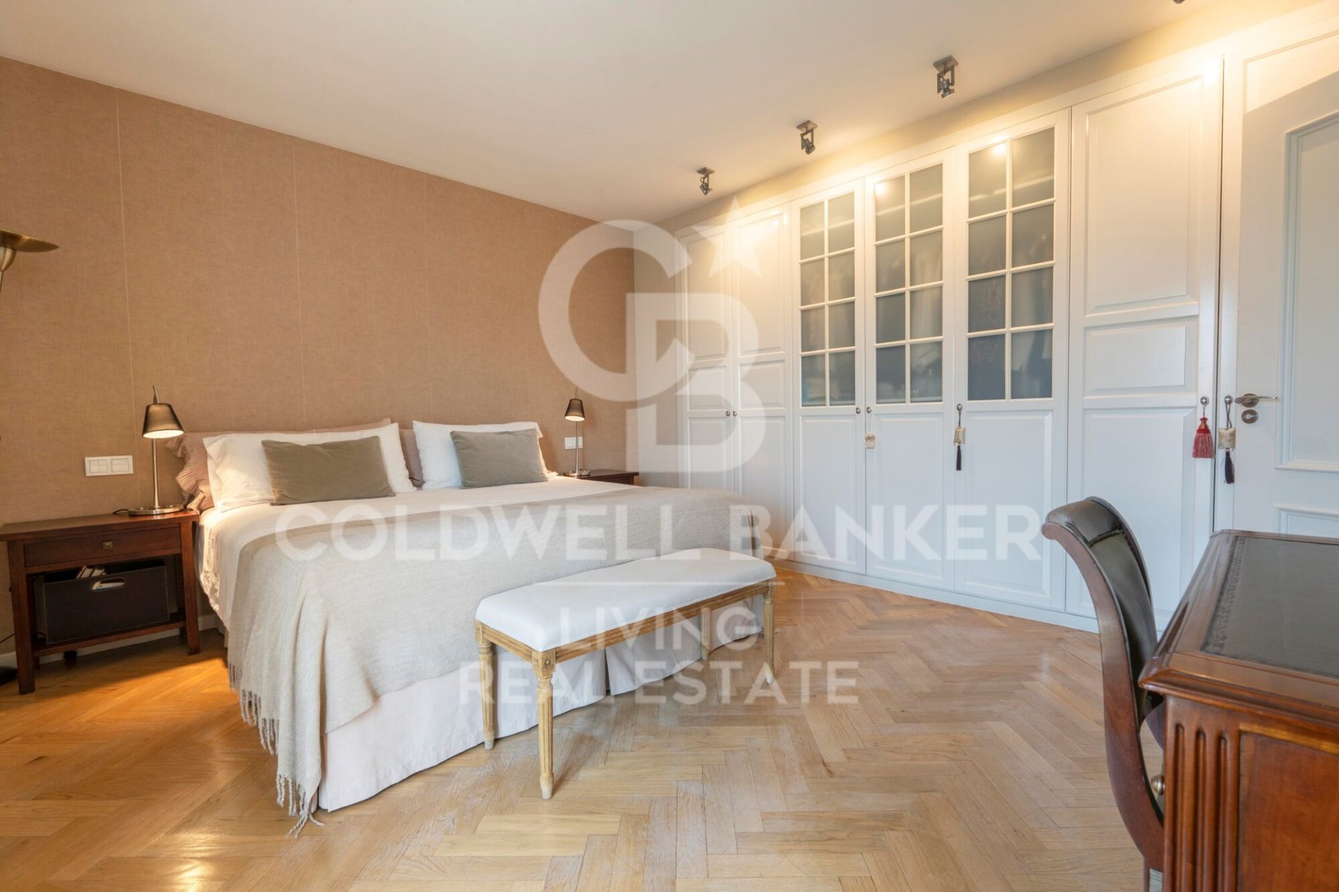 Casa a Madrid, Spagna 5 camere da letto, 355 mq. N° 178571