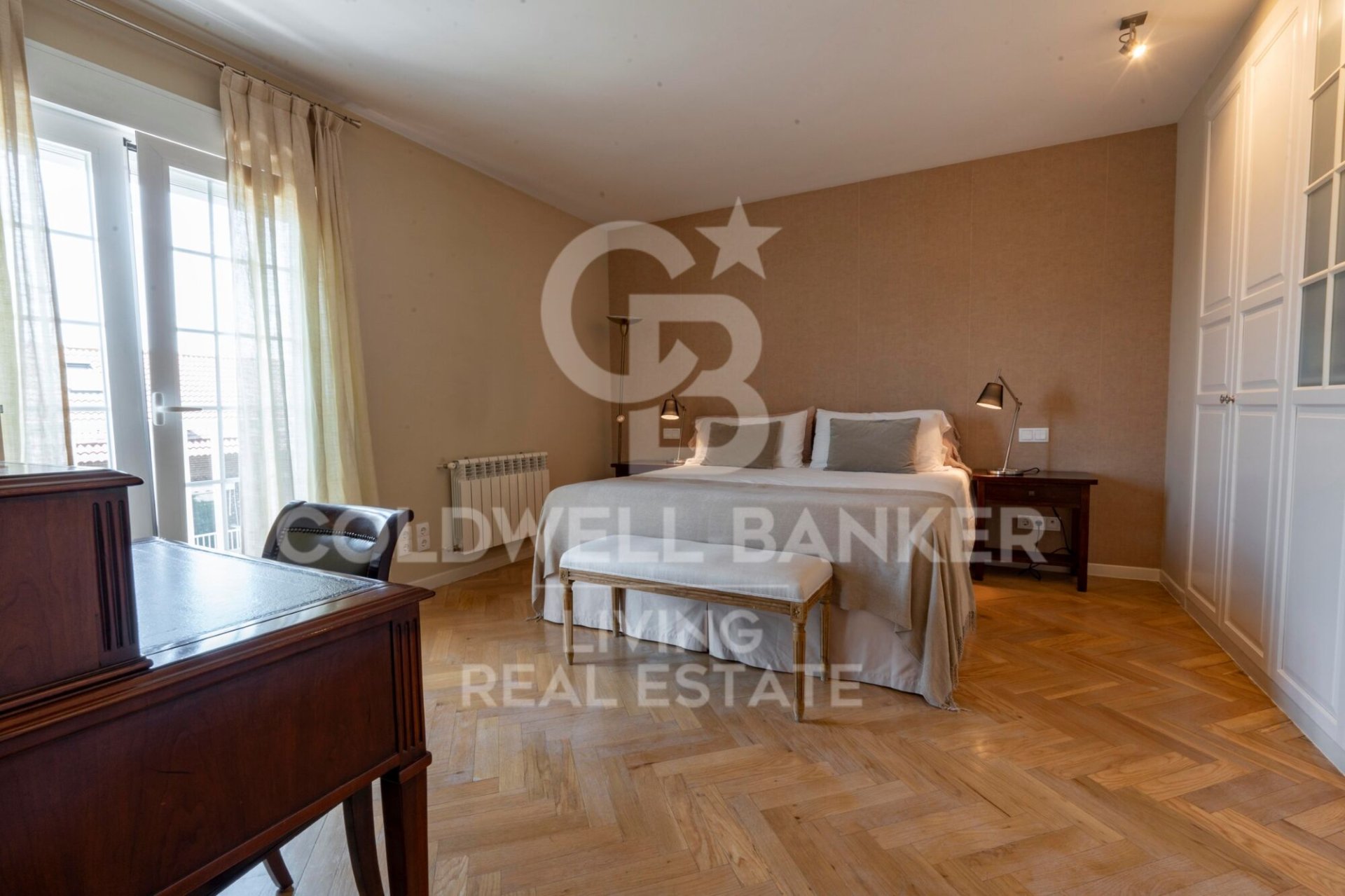 Casa a Madrid, Spagna 5 camere da letto, 355 mq. N° 178571