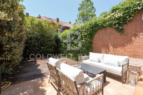 House à vendre à Madrid, Espagne, 5 chambres, 355 m2 No. 178571 - photo 13
