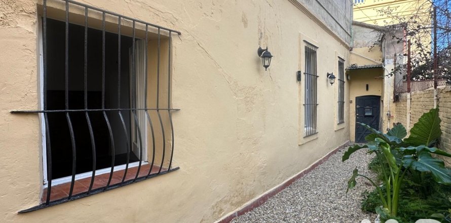 Māja Barcelona, Spānijā 2 istabas, 50 m2 Nr. 152233