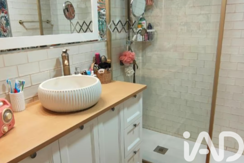 Huoneisto myytävänä Las Palmas De Gran Canaria, Gran Canaria, Espanja, 3 makuuhuonetta, 156 m2 No. 152231 - kuva 4