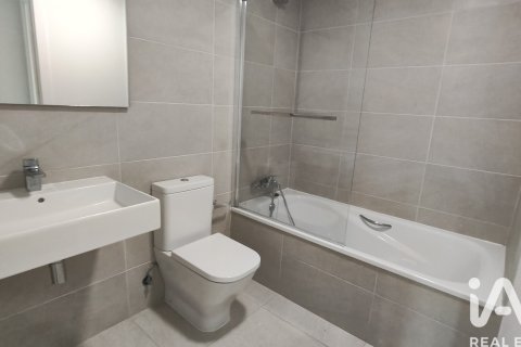 Huoneisto vuokrattavana Castellon de la Plana, Castellon, Espanja, 3 makuuhuonetta, 103 m2 No. 152236 - kuva 19