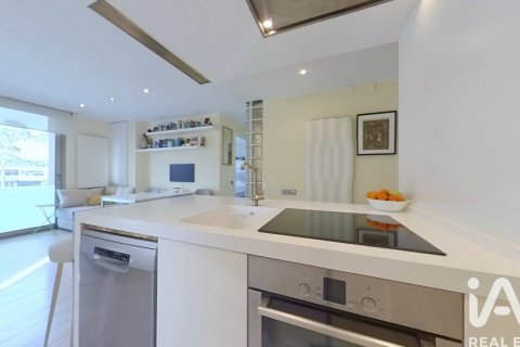 Huoneisto vuokrattavana Sant Pere de Ribes, Barcelona, Espanja, 2 makuuhuonetta, 58 m2 No. 152235 - kuva 10