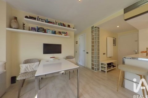 Huoneisto Sant Pere de Ribes, Barcelona, Espanja 2 makuuhuonetta, 58 m2 No. 152235