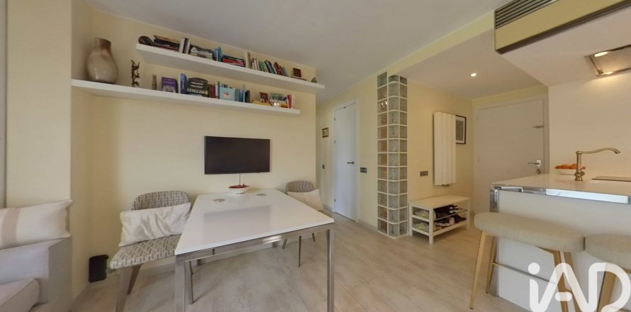 Huoneisto Sant Pere de Ribes, Barcelona, Espanja 2 makuuhuonetta, 58 m2 No. 152235