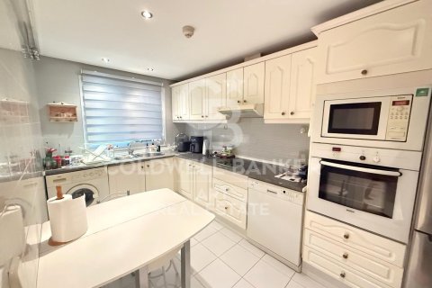 Apartment à vendre à Estepona, Malaga, Espagne, 2 chambres, 131 m2 No. 157640 - photo 7