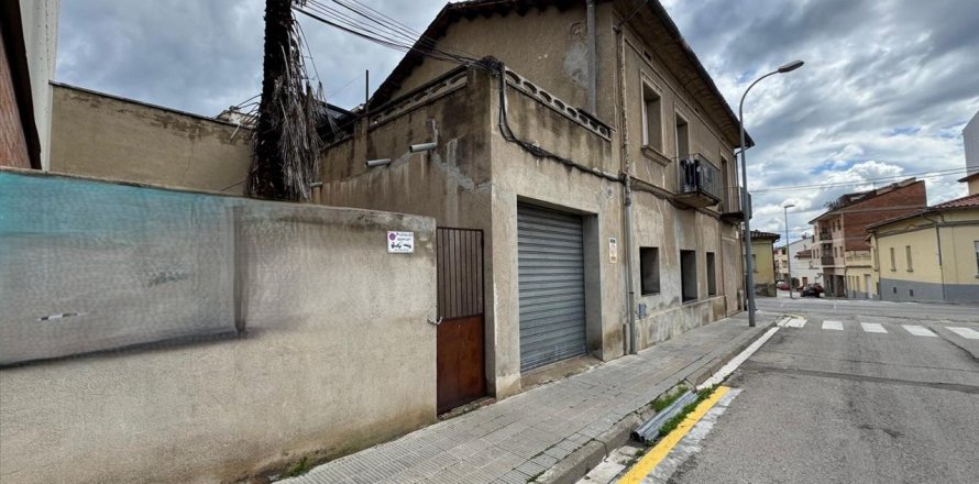 Terreno a Manlleu, Barcelona, Spagna N° 191412