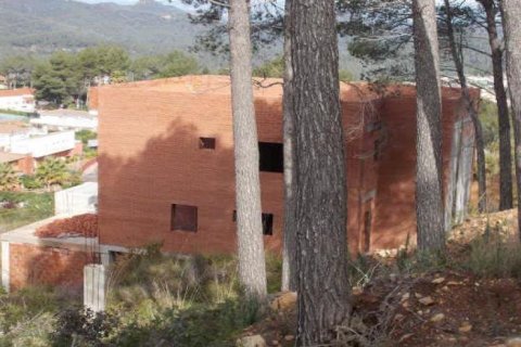 House à vendre à Corbera de Llobregat, Barcelona, Espagne, 3 chambres, 317 m2 No. 191413 - photo 6