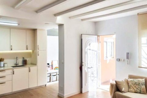 Tvåvåningslägenhet till salu i Gran Alacant, Alicante, Spanien 2 sovrum, 110 kvm. Nr. 143587 - foto 13