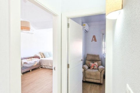 Tvåvåningslägenhet till salu i Gran Alacant, Alicante, Spanien 2 sovrum, 110 kvm. Nr. 143587 - foto 21