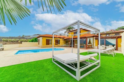 Villa zum Verkauf in Tacoronte, Tenerife, Spanien 4 Schlafzimmer, 233 m2 Nr. 143582 - Foto 1