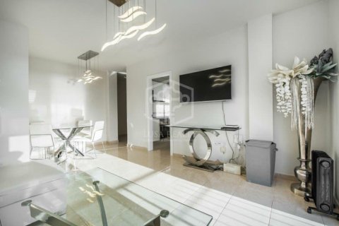 Huoneisto myytävänä Adeje, Tenerife, Espanja, 3 makuuhuonetta, 190 m2 No. 143584 - kuva 21