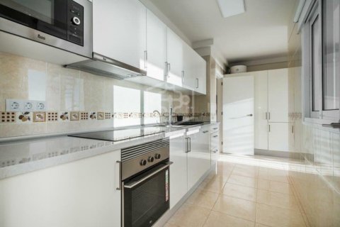 Huoneisto myytävänä Adeje, Tenerife, Espanja, 3 makuuhuonetta, 190 m2 No. 143584 - kuva 17