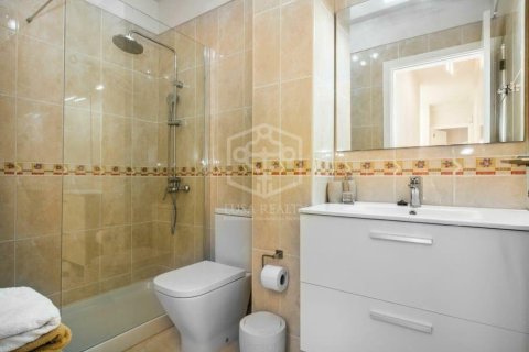 Huoneisto myytävänä Adeje, Tenerife, Espanja, 3 makuuhuonetta, 190 m2 No. 143584 - kuva 19