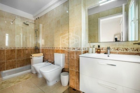 Huoneisto myytävänä Adeje, Tenerife, Espanja, 3 makuuhuonetta, 190 m2 No. 143584 - kuva 20