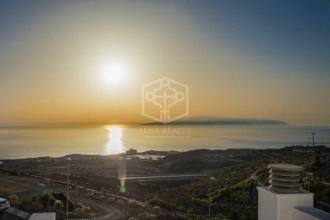 Huoneisto myytävänä Adeje, Tenerife, Espanja, 3 makuuhuonetta, 190 m2 No. 143584 - kuva 4