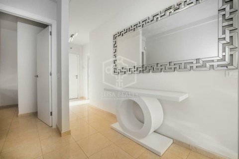 Huoneisto myytävänä Adeje, Tenerife, Espanja, 3 makuuhuonetta, 190 m2 No. 143584 - kuva 15