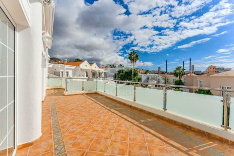 Huoneisto myytävänä Adeje, Tenerife, Espanja, 3 makuuhuonetta, 158 m2 No. 143583 - kuva 6