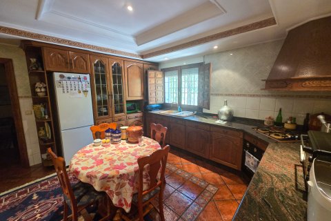 Villa pārdošanā Elche, Alicante, Spānijā 9 istabas, 285 m2 Nr. 189901 - attēls 14