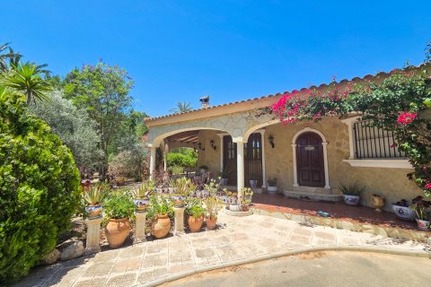 Villa en Elche, Alicante, España 9 dormitorios, 285 m2 No. 189901