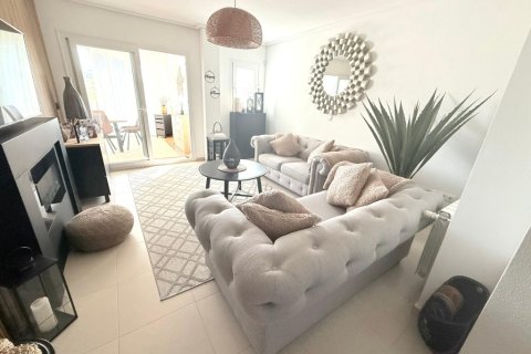 Apartment for sale Murcia, Spain 3 bedrooms,  No. 137922 - photo 2