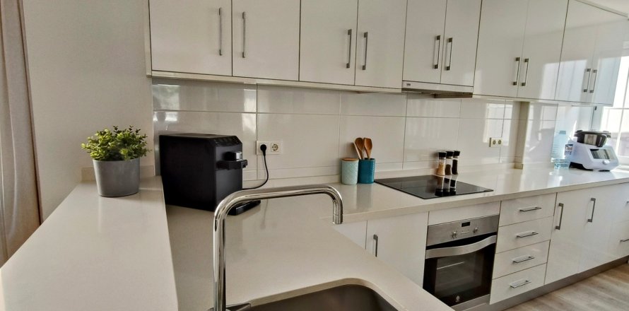 Villa Torrevieja, Alicante, Espagne 3 chambres, 190 m2 No. 137926