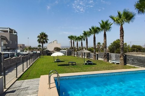 Villa à vendre Torrevieja, Alicante, Espagne, 3 chambres, 190 m2 No. 137926 - photo 21